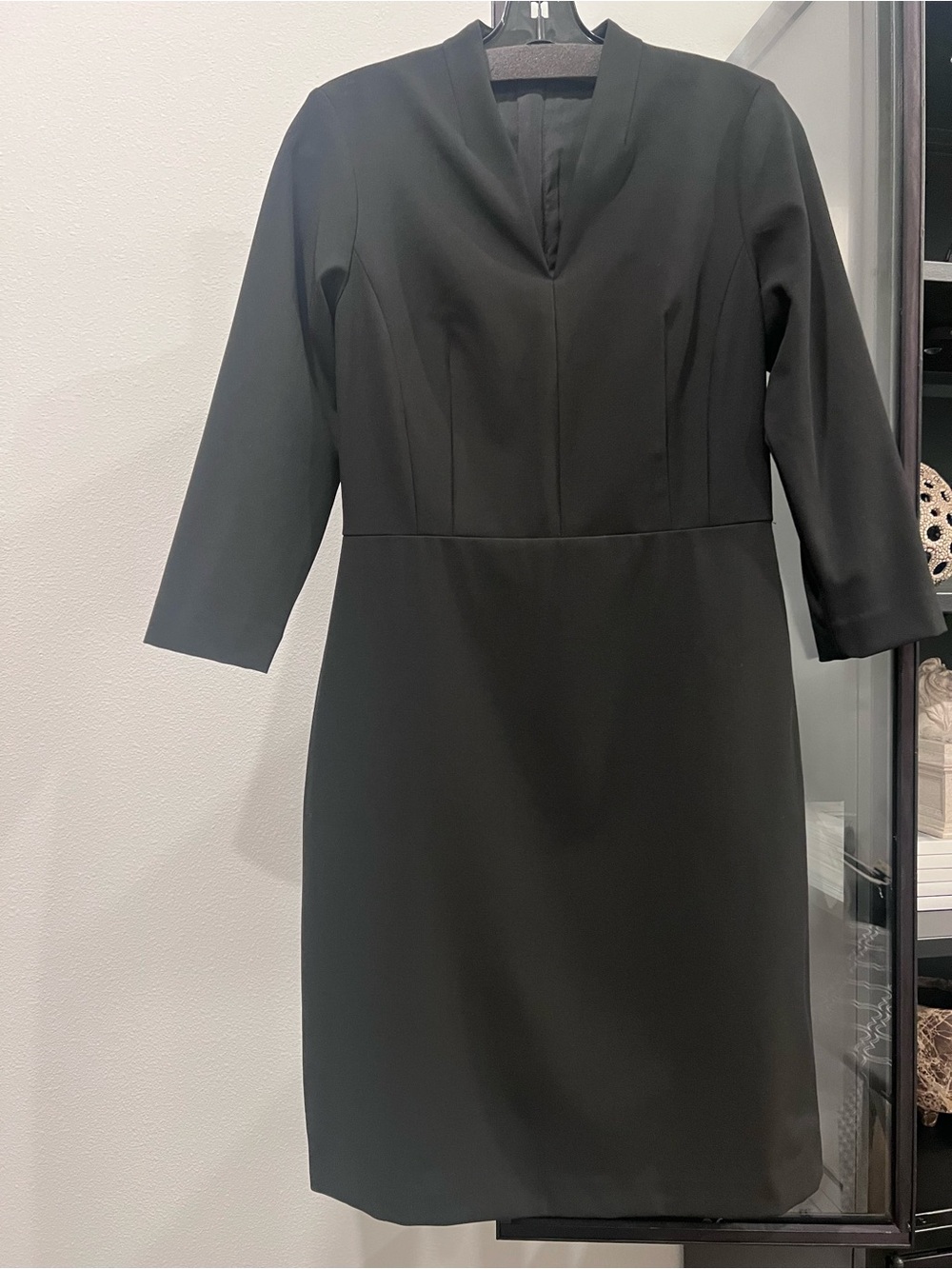 Ann Taylor Black Long-Sleeve Sheath Dress